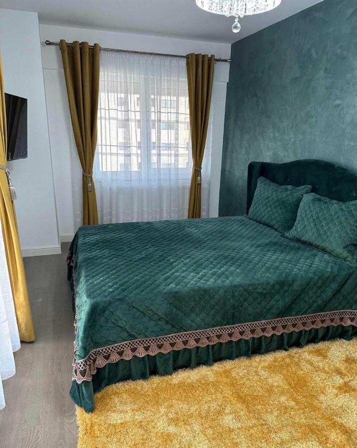 Near Airport 2 Rooms Apartments In Himson Iasi Exterior photo