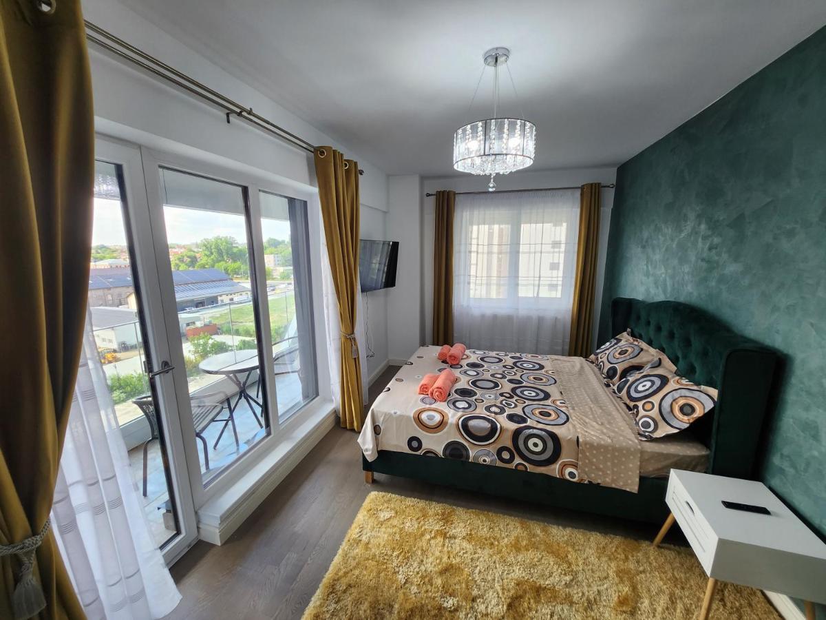 Near Airport 2 Rooms Apartments In Himson Iasi Exterior photo